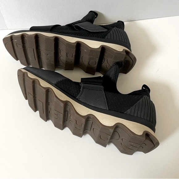 Sorel Kinetic Sneakers Women Size 9.5 Slip On Platform Black Tan Casual Comfy - Picture 11 of 13